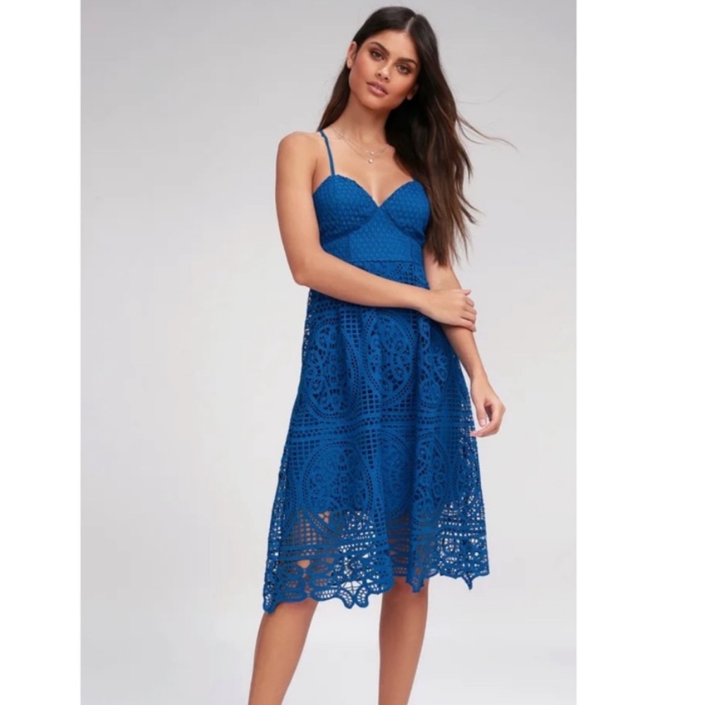 Lulu’s Cobalt Blue Midi Dress
